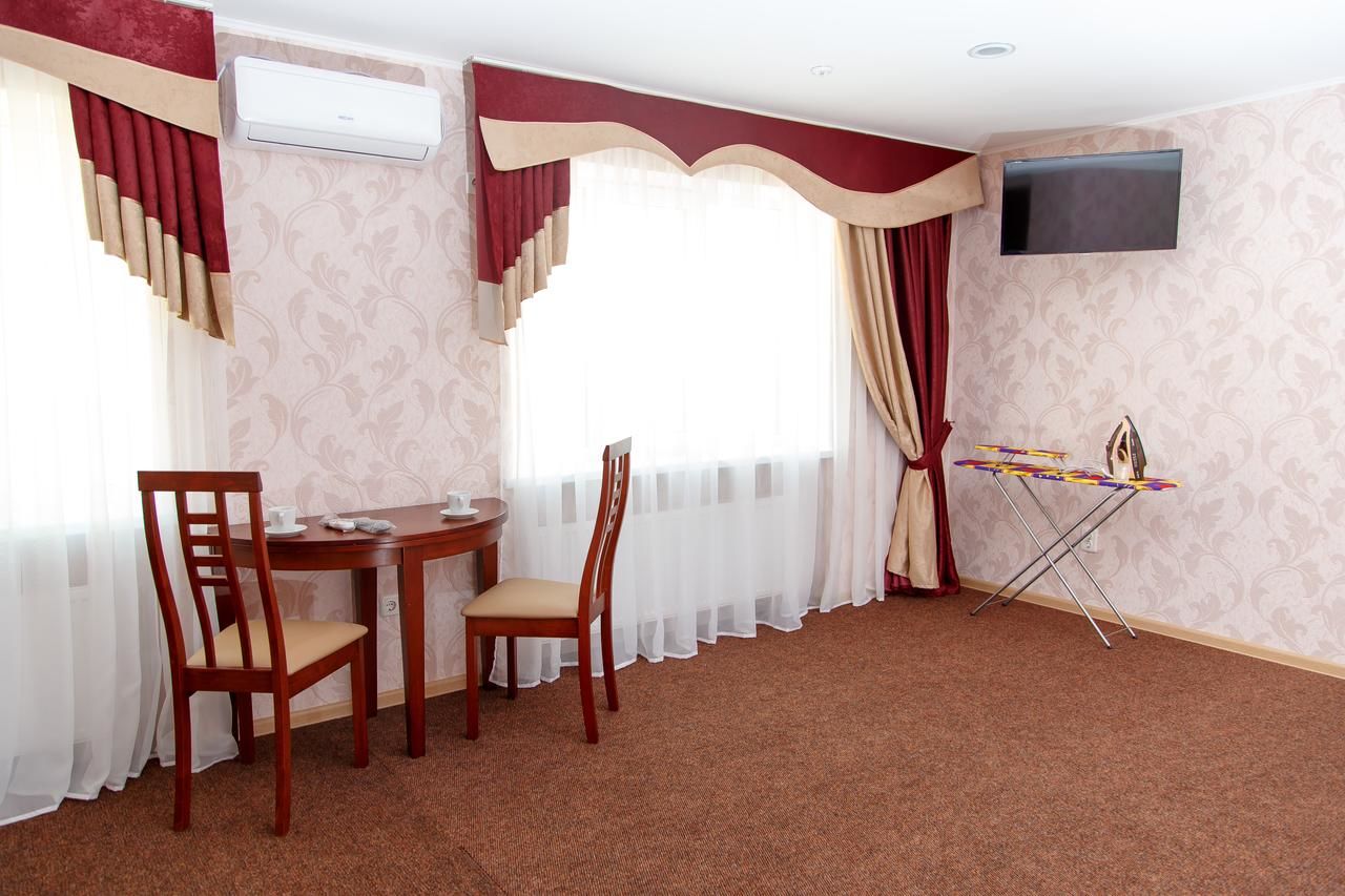 Отель Hotel Bakhmut Bakhmut